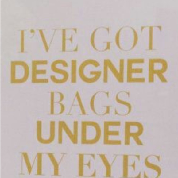 Meet your Posher, Elle G. - Picture 8 of 8